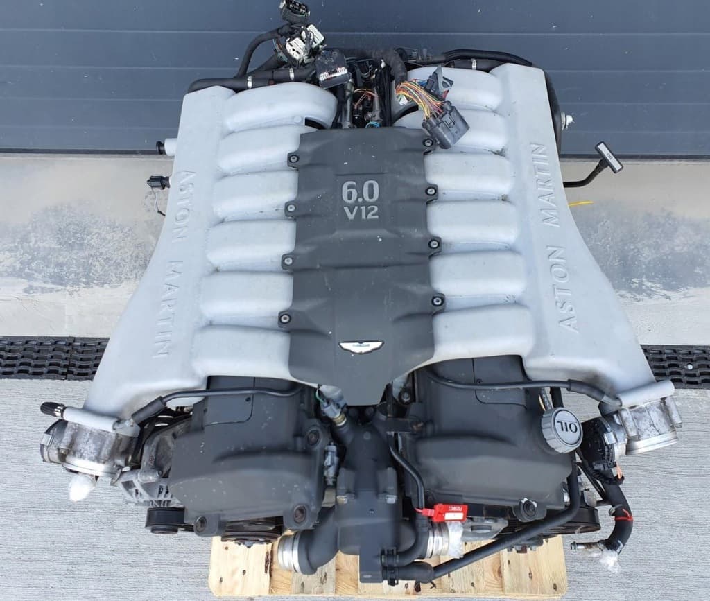 Moteur AM4R9 pour Aston Martin