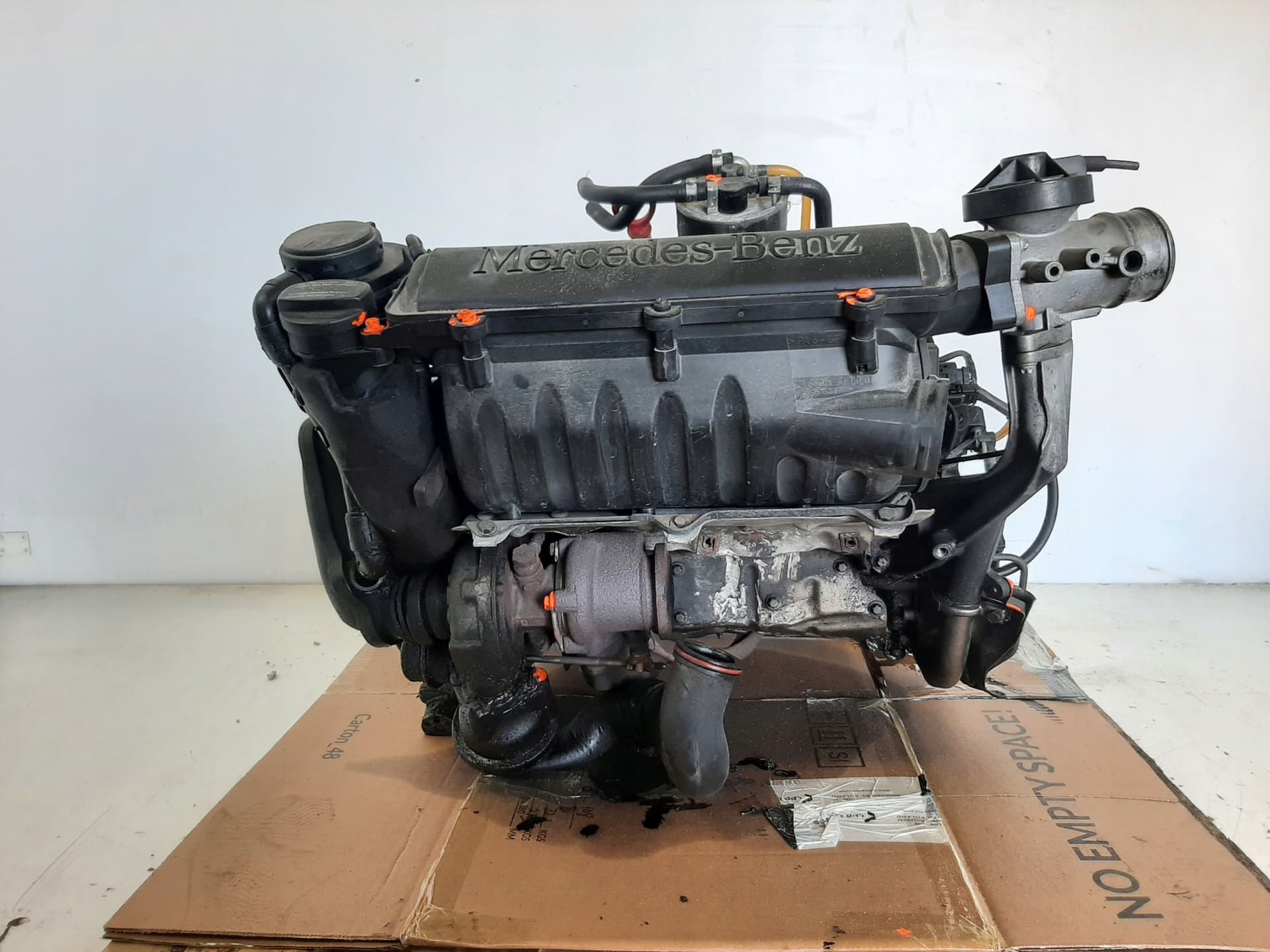 Moteur OM 668.942 pour Mercedes-Benz