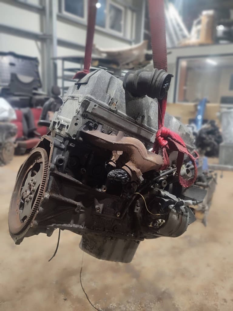 Moteur M 111.921 pour Mercedes-Benz
