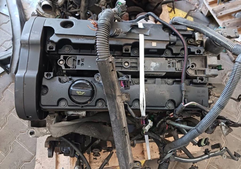 Moteur RFR (EW10J4) pour Peugeot